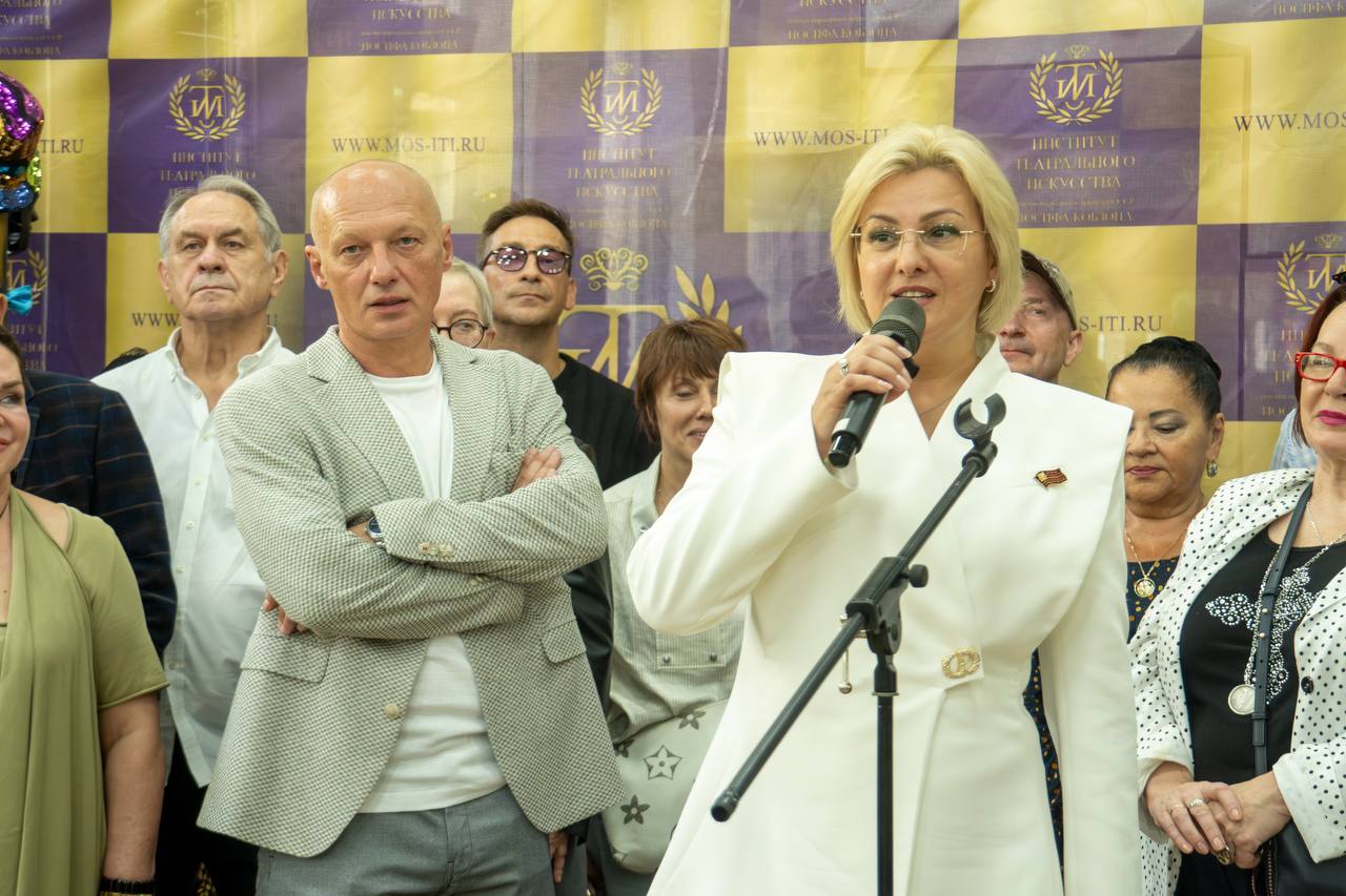 Состоялась торжественная линейка первокурсников мастерской Николая Козака